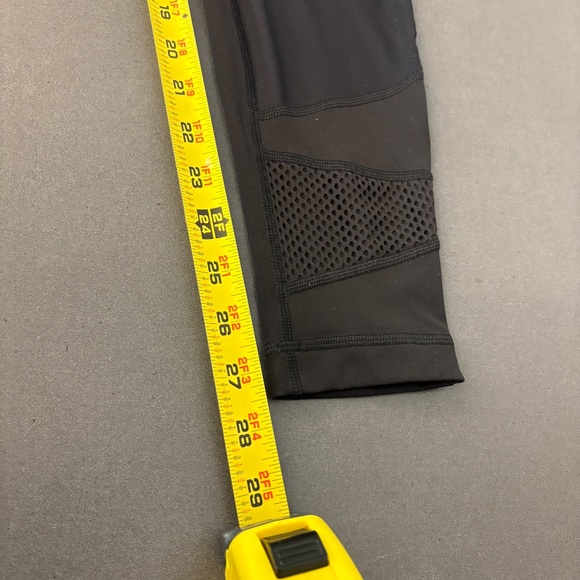 Lululemon Wunder Under Black High-Rise Tight Mix & Mesh 28" Size 10 MSRP 118.00 - Picture 13 of 14